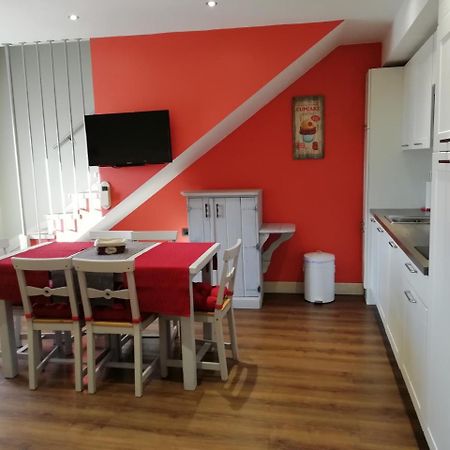 Apartamentos El Rincon De Andrea II Biescas  Ngoại thất bức ảnh