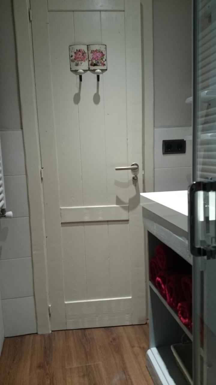 Apartamentos El Rincon De Andrea II Biescas  Ngoại thất bức ảnh