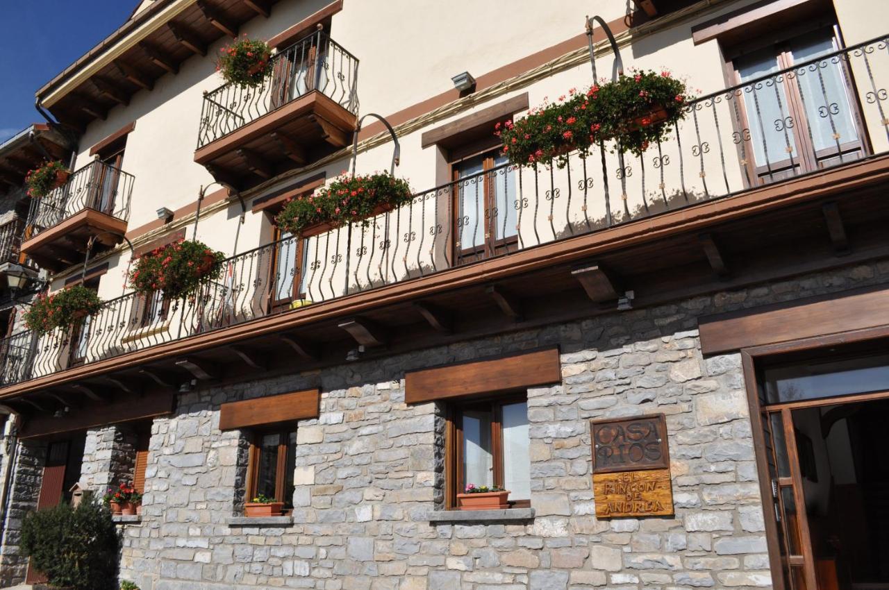 Apartamentos El Rincon De Andrea II Biescas  Ngoại thất bức ảnh