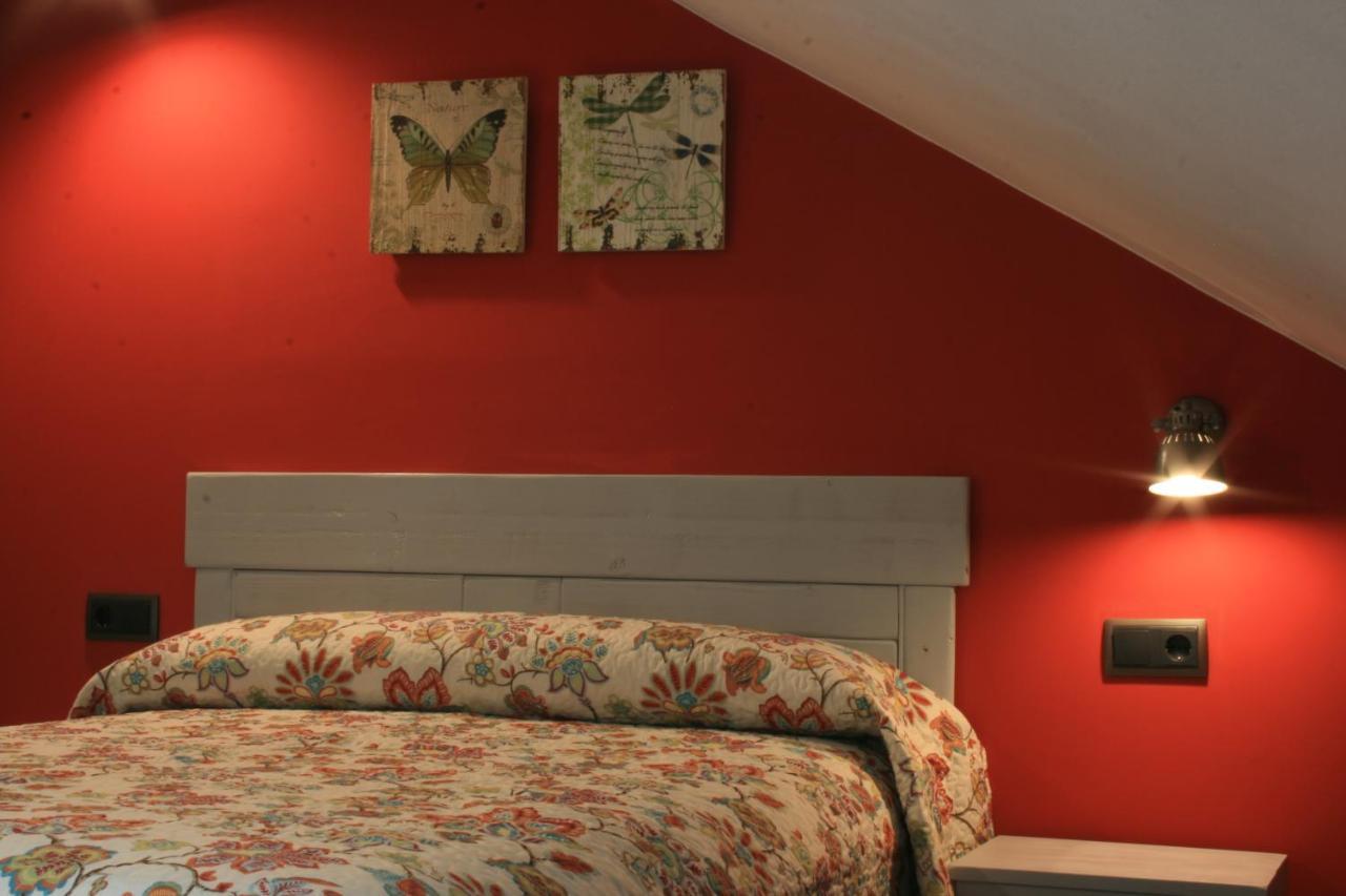 Apartamentos El Rincon De Andrea II Biescas  Ngoại thất bức ảnh